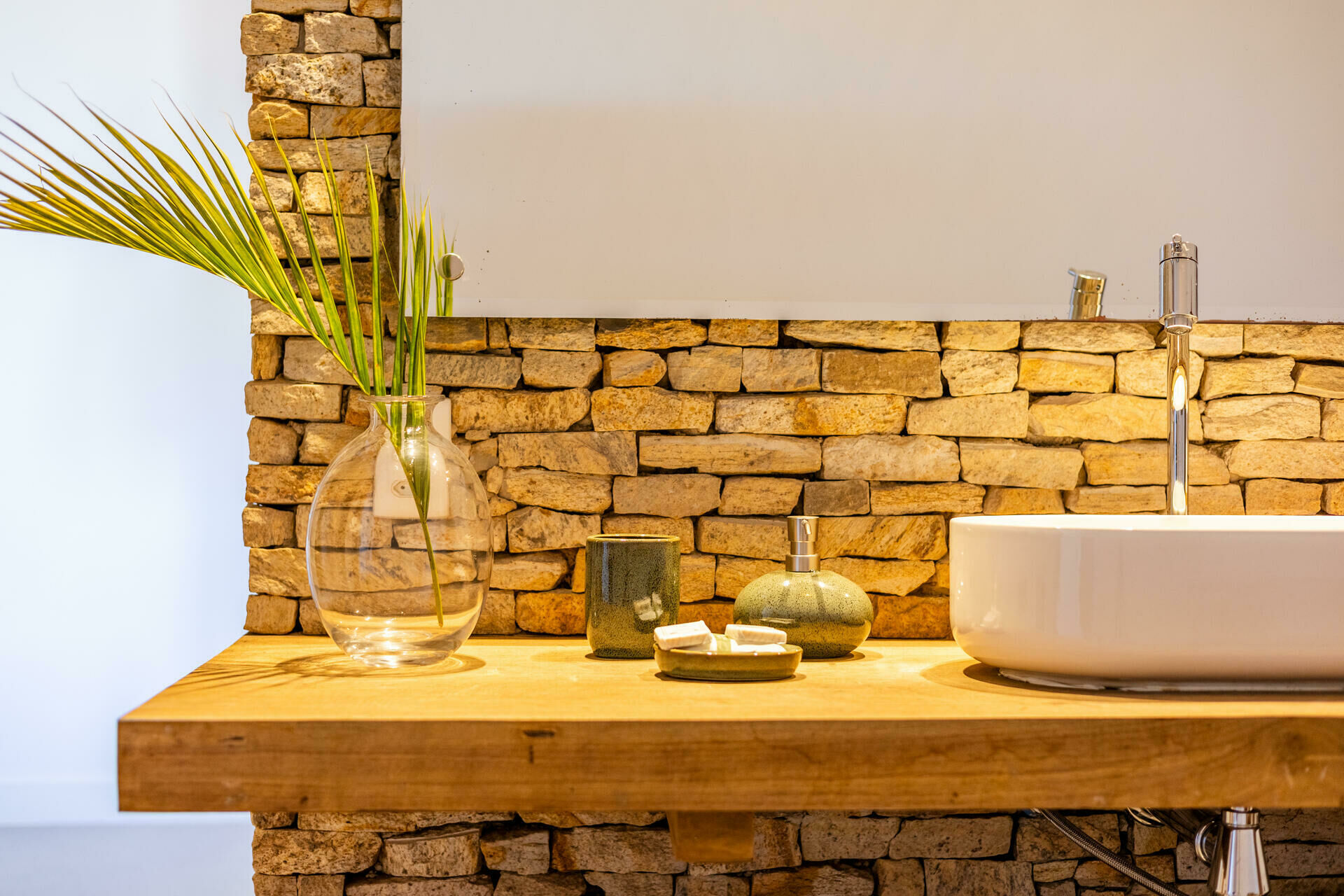 Villa Florens   Suíte Principal -  Foto Thiago Faquineli-7